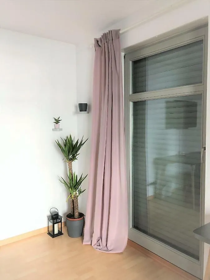 Modernes Apartment Dresden Neustadt Germania
